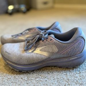 Brooks Ghost 14